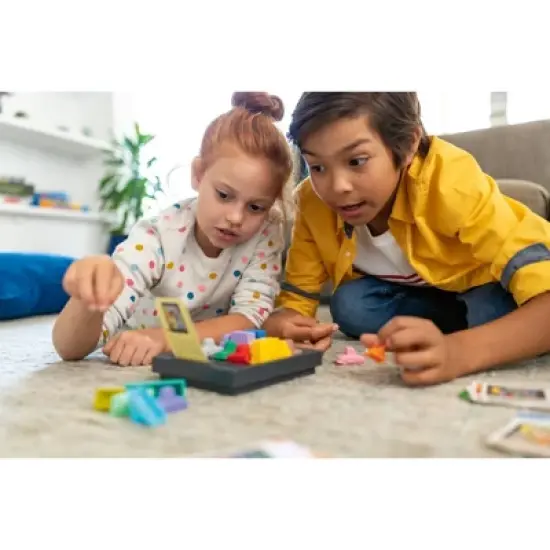 ThinkFun Rush Hour STEM Game image {4}