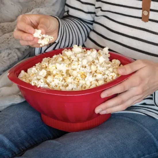 Nordic Ware Pro Pop Popper image {2}