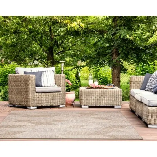 Liora Manne Orly Geometric Indoor/Outdoor Rug image {2}