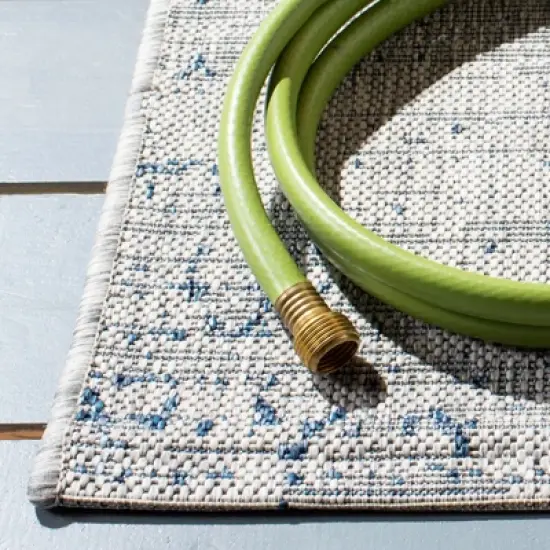 Courtyard CY8385 Power Loomed Indoor/Outdoor Area Rug  - Safavieh image {2}