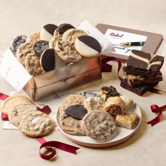 Dulcet Gift Baskets Rugelah, Brownies and Cookies Gift Basket, Gourmet Housewarming Food Gift Baskets for Parents, Friends, Neighbors, Relatives image {23}