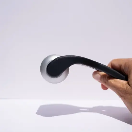 Beautimate Alloy Ice Roller &ndash; Cryotherapy Facial Tool for Puffiness, Redness, and Skin Recovery image {4}