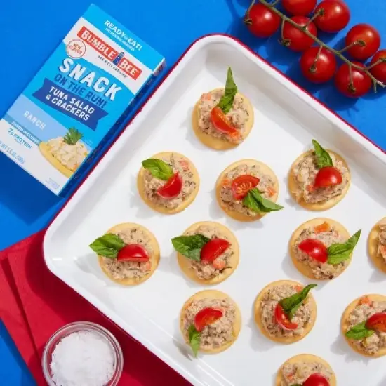 Bumble Bee Tuna Salad with Crackers Snack Kit Ranch- 3.5oz image {7}