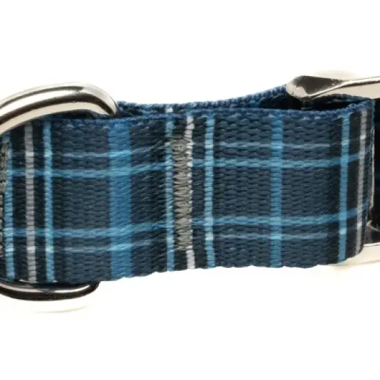 Country Brook Petz Premium Navy Plaid Dog Collar image {3}