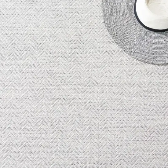 Hampton HTN233 Power Loomed Indoor/Outdoor Area Rug  - Safavieh image {4}