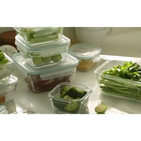 Glasslock 28-Piece Oven, Freezer and Microwave-Safe Stackable Glass Food Storage and Bakeware Container Set with Latching Lids image {2}