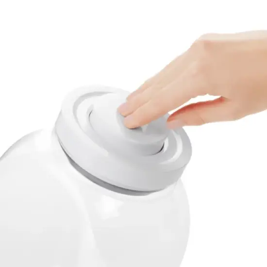 OXO POP 2qt Airtight Cookie Jar image {1}