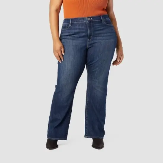 DENIZEN&reg; from Levi's&reg; Women's Plus Size Mid-Rise Bootcut Jeans  image {4}