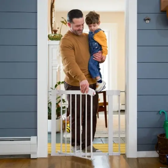 Safety 1st Pressure-Check Gate with SecureTech - White image {6}