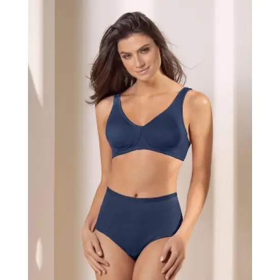Leonisa  Comfy high-waisted smoothing brief panty - image {2}