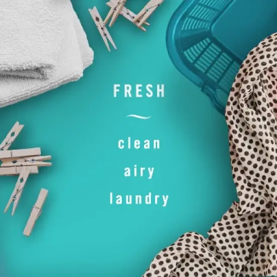 Febreze Unstopables Odor-Fighting Plug Air Freshener - Fresh - 0.87 fl oz image {3}