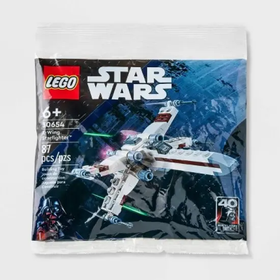 Boys' LEGO Star Wars Pajama Set with LEGO Creator 30654 - Red image {3}