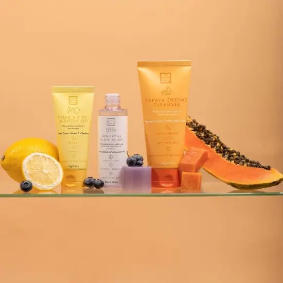 The Beauty Crop Vitamin C Gel Moisturizer 2.1oz image {3}