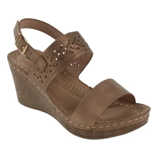 GC Shoes Foley Perforated Comfort Slingback Wedge Sandals image {6}