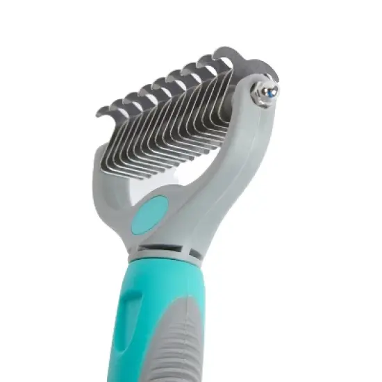 Groomer Essentials Double-Sided Deshedding Tool Rake 9/17 Blades - Dog Brush for Shedding and Mat Removal, Ideal for Medium to Long Coats image {3}