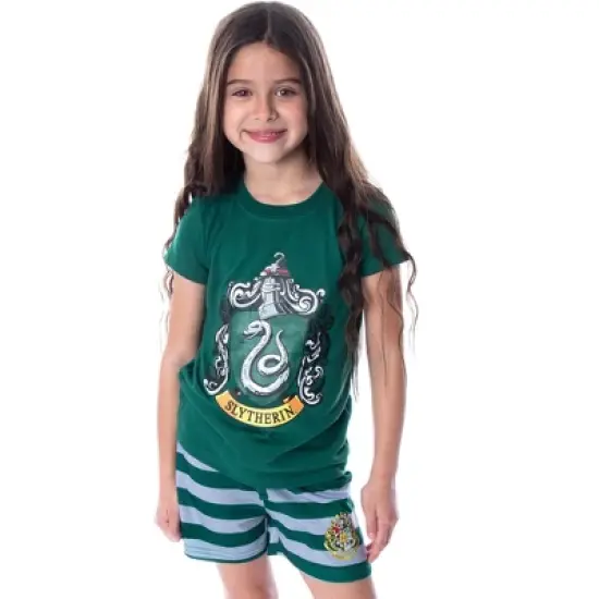 Harry Potter Girls' Hogwarts Castle Shirt and Shorts Pajama Set - All 4 Houses image {7}