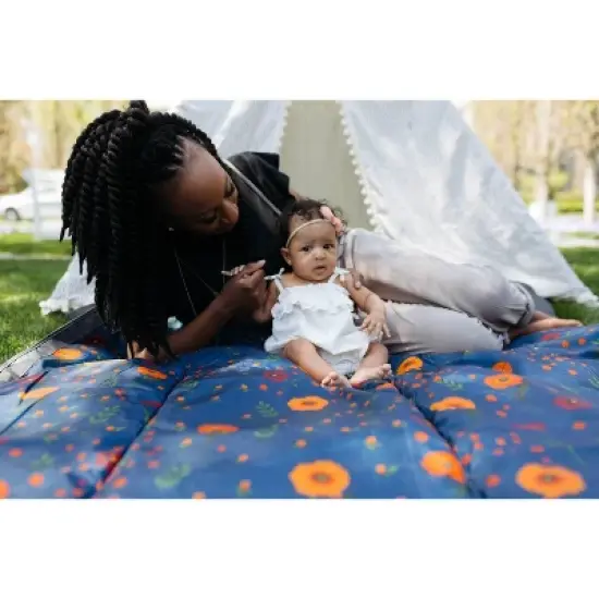 Little Unicorn 5' x 5' Outdoor Blanket image {1}