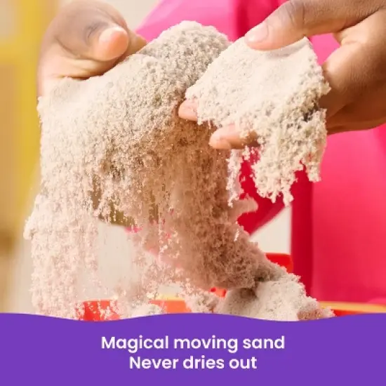 Kinetic Sand Sandy Farm Set image {7}