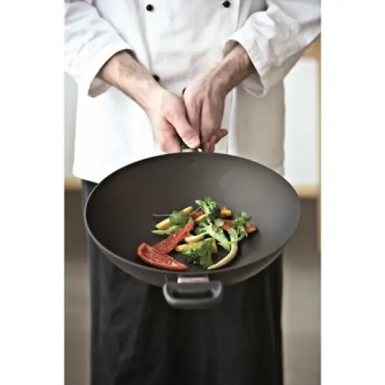 Scanpan Classic Induction 12.5-Inch Wok image {3}