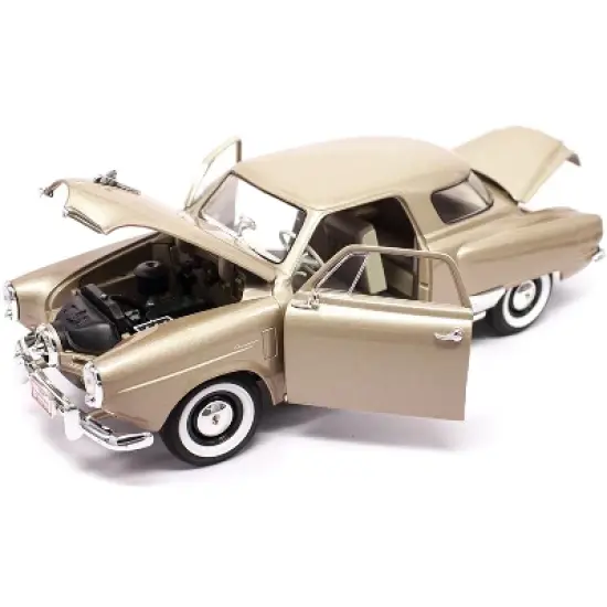1950 Studebaker Champion Golden Tan 1/18 Diecast Model Car by Road Signature image {2}