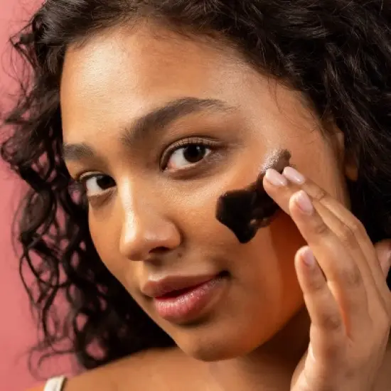 Que Bella Detoxifying Charcoal Peel off Mask - 0.5oz image {5}