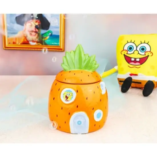 Silver Buffalo Nickelodeon SpongeBob SquarePants Pineapple House Sculpted Ceramic Snack Jar image {3}