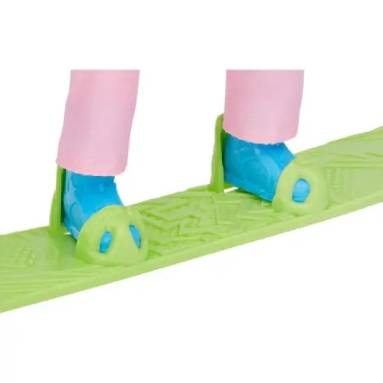 Barbie Winter Sports Playset image {4}