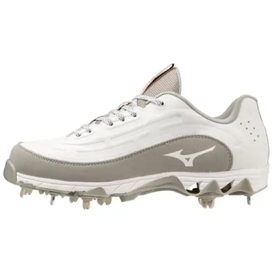 Mizuno 9-Spike Swift 8 Low Women's Metal Softball Cleat image {1}