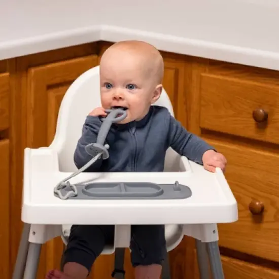 Busy Baby Silicone Travel Teething and Feeding System with Suction Mat, Teething Spoon, Travel Bag and 2 Straps for Toys and Utensil - Pewter - 4pcs image {8}