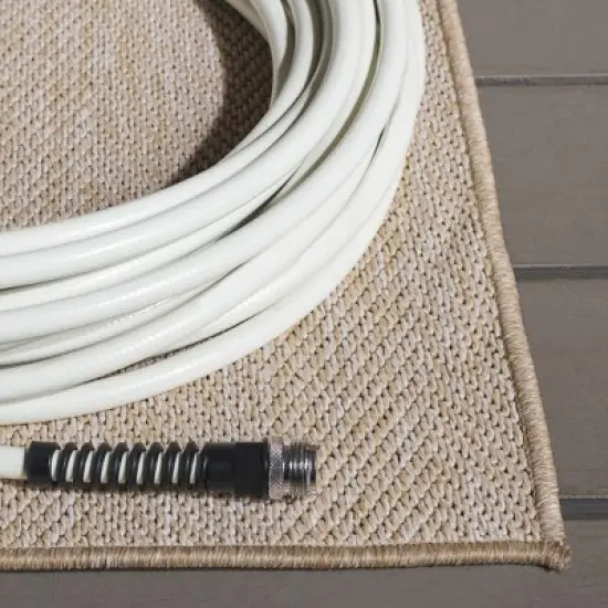 Sisal Performance SPF104 Power Loomed UV Resistant,Stain Resistant, Non-Shedding Indoor/Outdoor Rugs - Safavieh image {3}