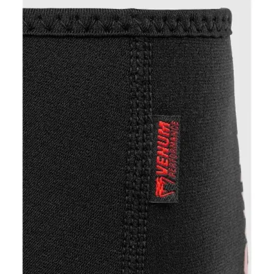 Venum Kontact Evo Foot Grips - Black/Red image {1}