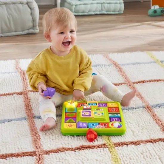 Fisher-Price Laugh & Learn Puppy's Game Activity Board image {2}