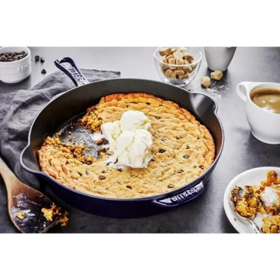 STAUB Cast Iron 11-inch Traditional Skillet image {2}