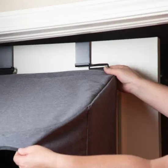 Hangin' Cat Condo image {7}