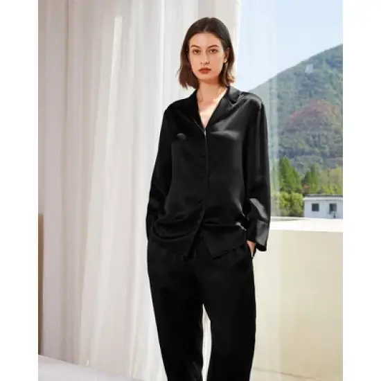 Mommesilk Classic Silk Pajamas Set for Women image {8}