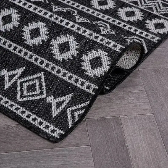 World Rug Gallery Geometric Boho Textured Flat Weave Indoor/Outdoor Area Rug image {4}