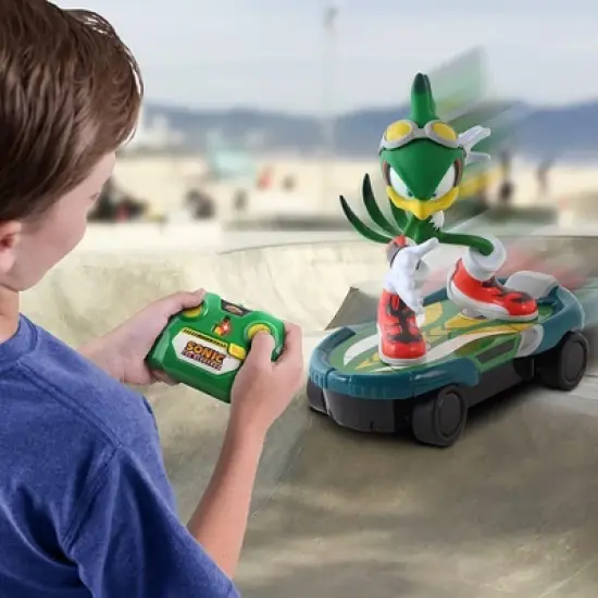 Nkok Sonic Racing 2.4Ghz Remote Controlled Car w/ Turbo Boost | Jet the Hawk image {2}