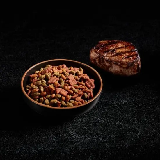 Cesar Carrot, Pea, Steak, Vegetable, Beef and Red Meat Flavor Small Breed Dry Dog Food - 5lbs image {5}