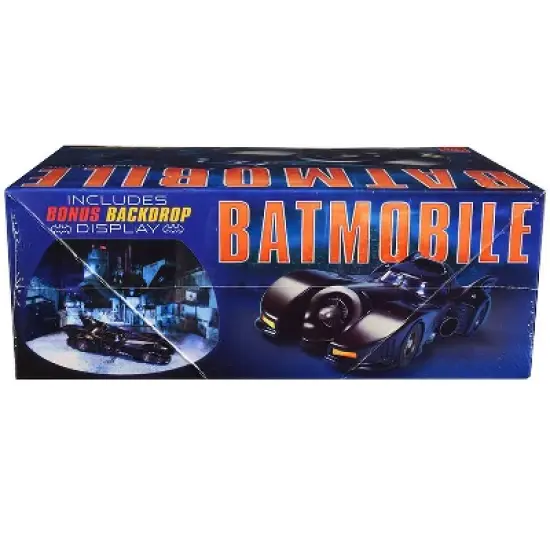 Skill 2 Model Kit Batmobile "Batman" (1989) Movie with Backdrop Display 1/25 Scale Model by AMT image {1}