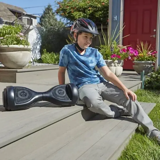 GoTrax Flash Kids' Hoverboard - Black image {4}