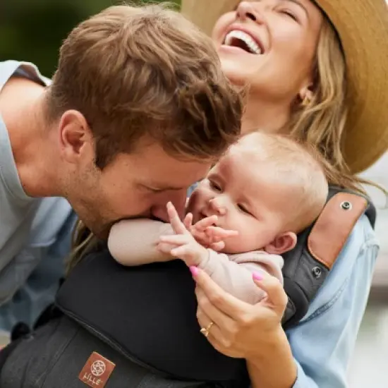 Lillebaby Elevate 6-in-1 Carrier image {4}