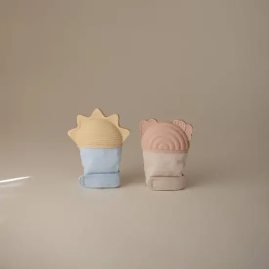 Mushie Teething Mitten - Rainbow image {3}