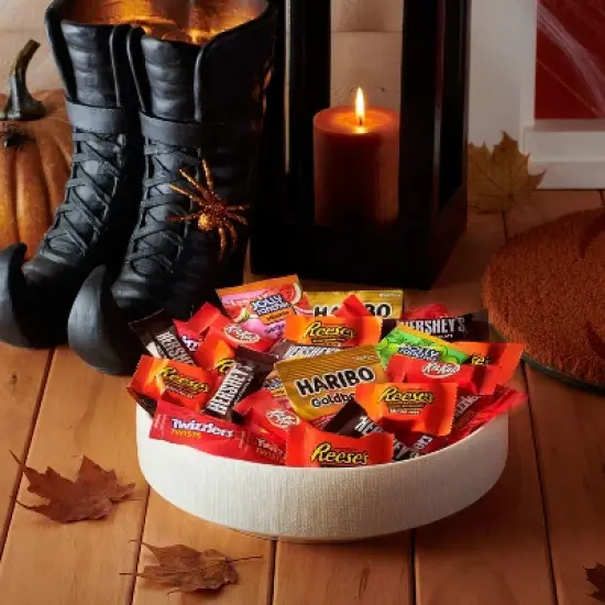 Hershey's Halloween Chocolate & Sweets Miniature Variety Pack - 355pc/101.04oz image {4}