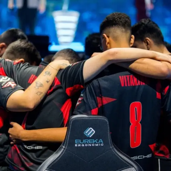 EUREKA ERGONOMIC HyperX Python II Gaming Chair image {3}