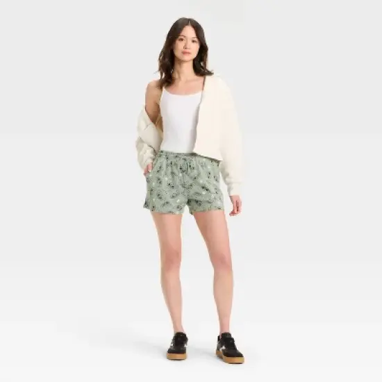 Women's Lilo Graphic Shorts - Green image {2}