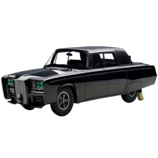 Black Beauty "The Green Hornet" (1966-1967) TV Series 1/18 Diecast Model Car by Autoart image {1}