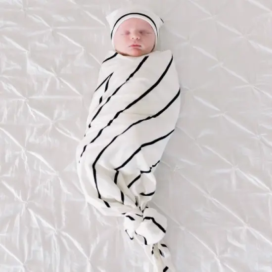 Bazzle Baby Forever Swaddle Wrap image {1}