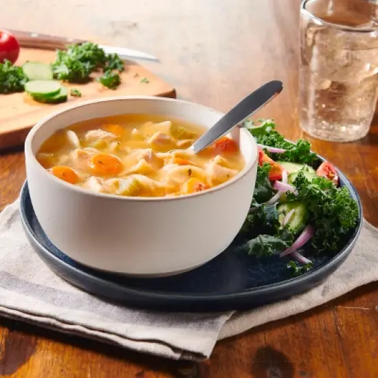 Progresso Light Chicken Noodle Soup - 18.5oz image {4}