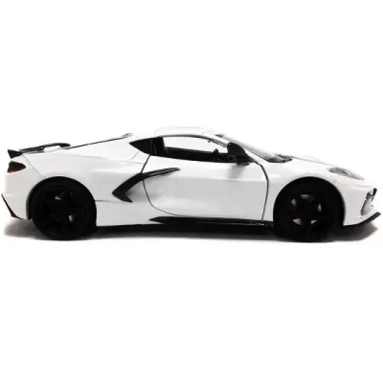 2020 Chevrolet Corvette C8 Stingray White with Gray Stripes 1/24 Diecast Model Car by Motormax image {1}
