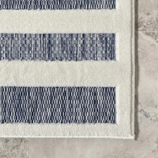 nuLOOM Karia Transitional Diamond Indoor/Outdoor Patio Area Rug image {4}